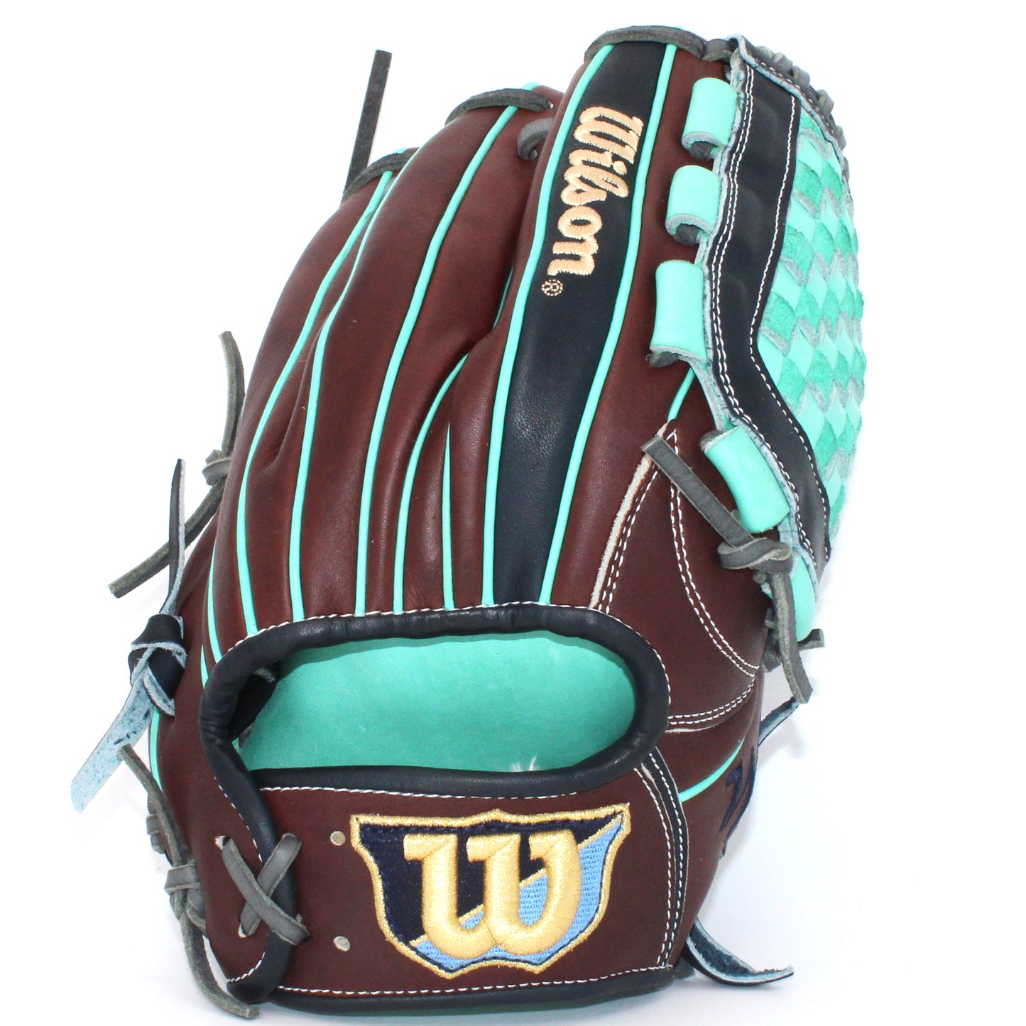 〈型付け済み〉【Wilson】 WANNABE HERO 一般軟式用グラブ 内野手用 D5型 2025春夏モデル