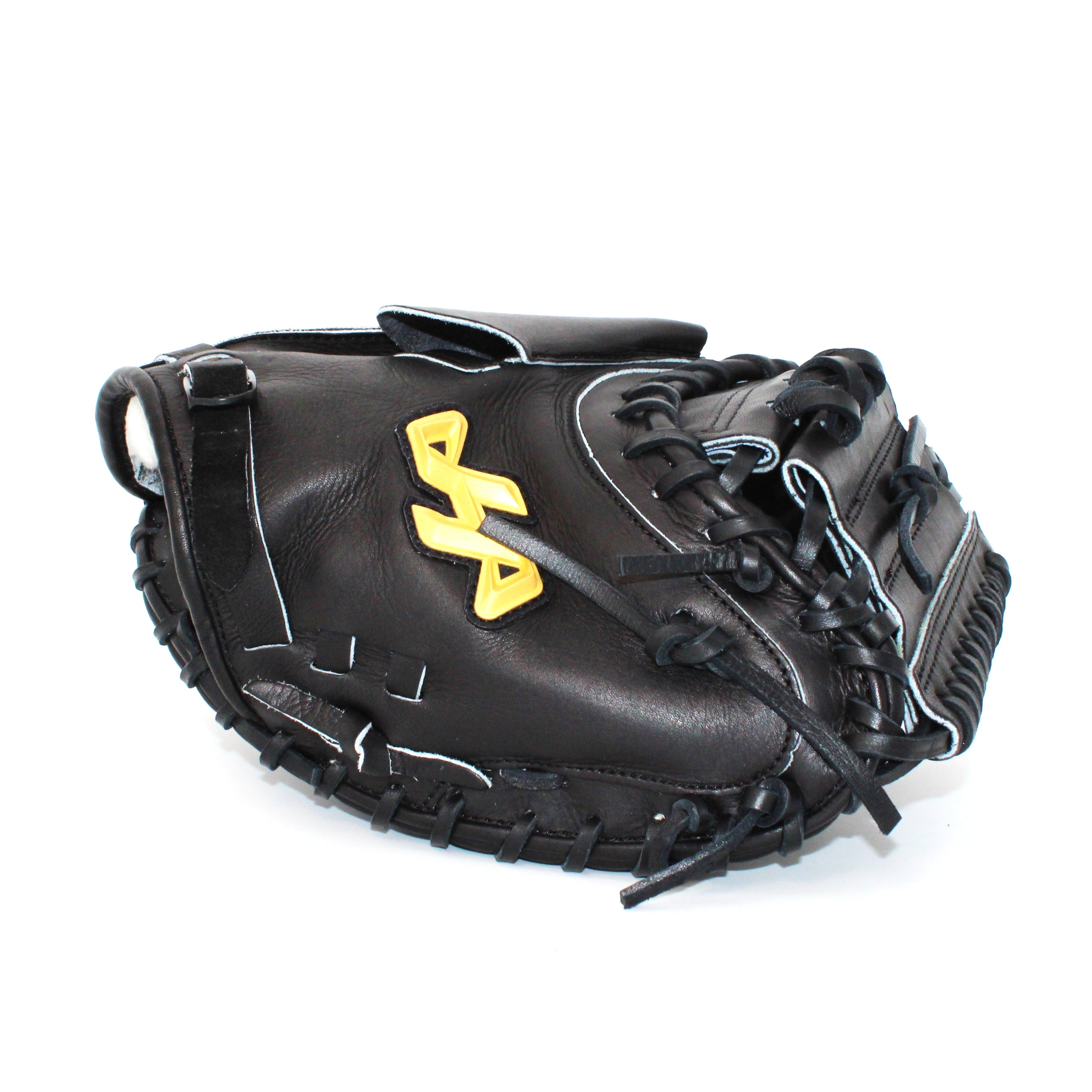 ハタケヤマ キャッチャーミット 黒 レザー ハタケヤマ】 限定 硬式用 キャッチャーミット 甲斐モデル M8型 2026年