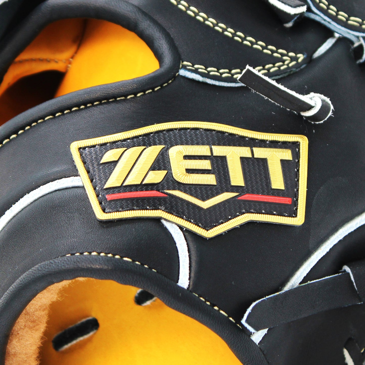 【ZETT】  PROSTATUS SEシリーズ　限定　硬式用グラブ　投手用　2026年春夏モデル　601型