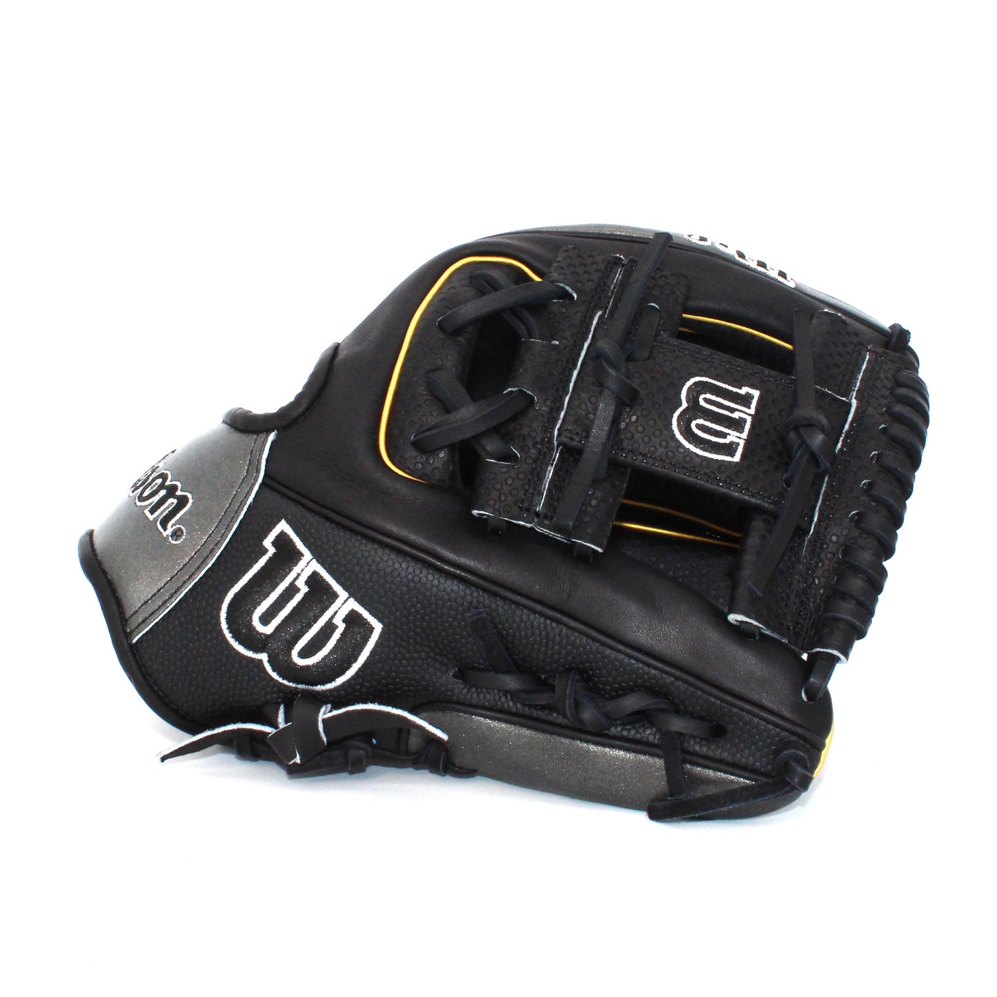 〈型付け済み〉【Wilson】 WANNABE HERO DUAL　限定　軟式用グラブ　内野手用　86型　2026年秋冬モデル