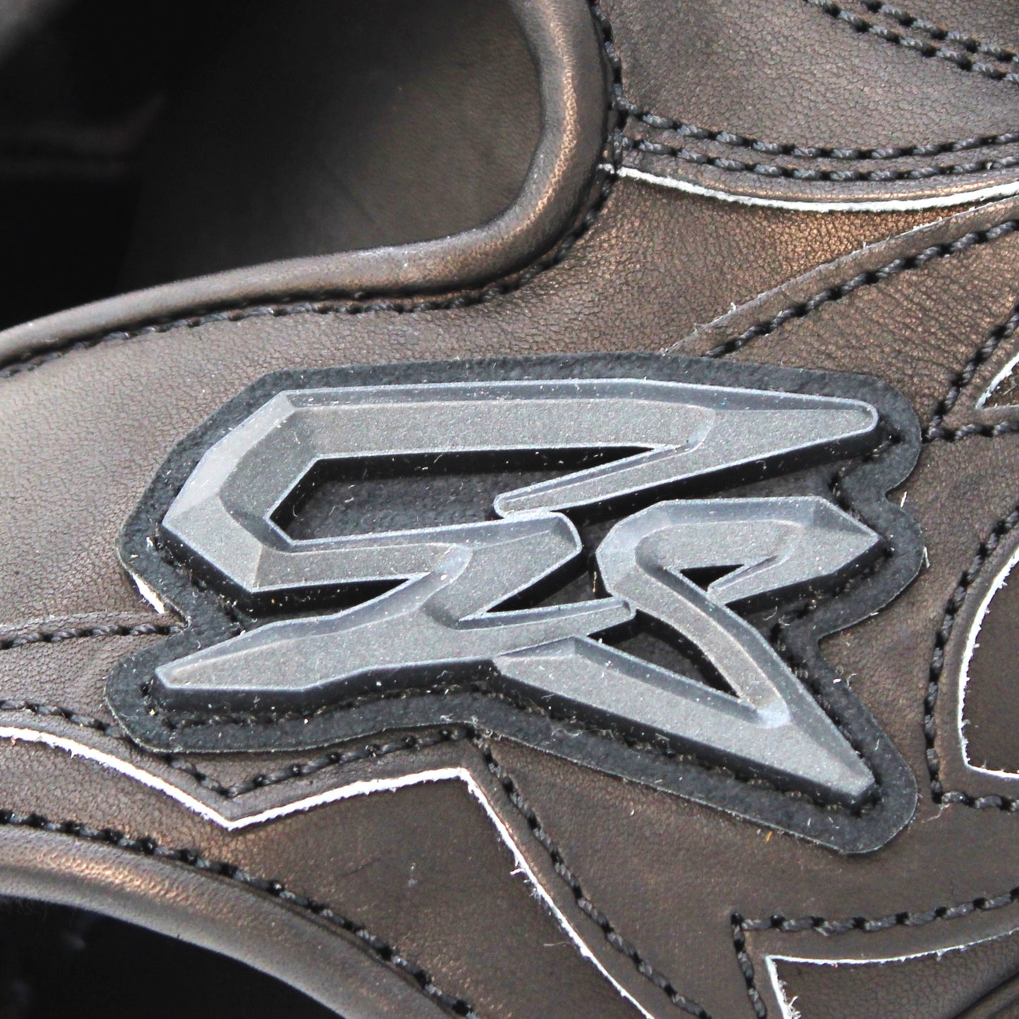 Pre-broken-in: Gorilla Sports High-Grade Series Hardball Outfielder's Glove, Super Hercules Model, 5mm Cut