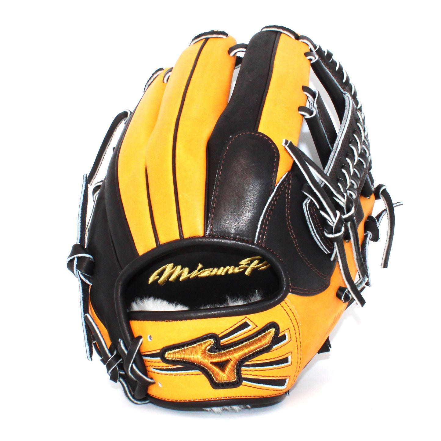 【ミズノ】  ミズノプロ　限定　Crafted Edition　軟式用グラブ　内野手用　2026年春夏モデル　坂本型